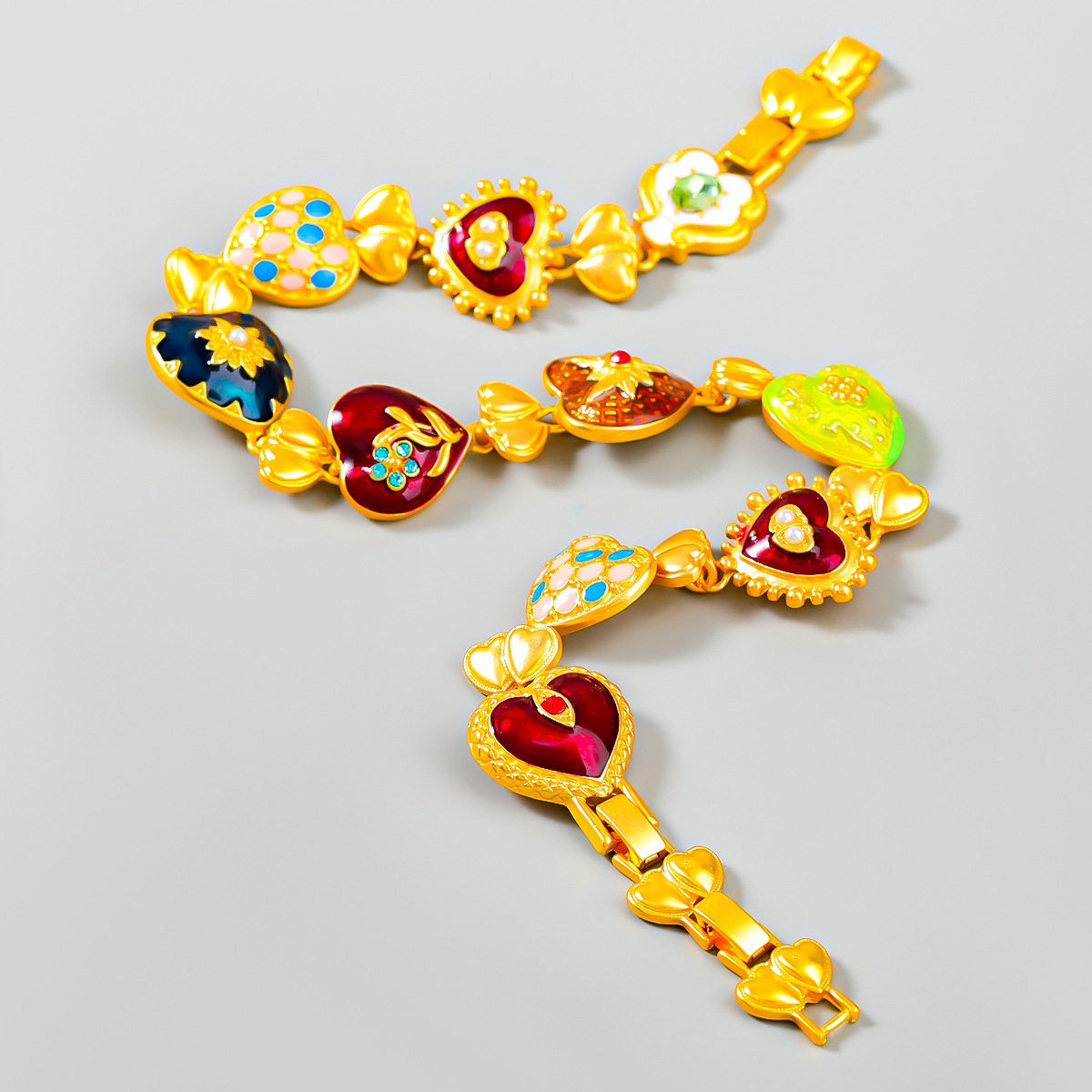 Unique Bohemia Heart Shape Flower Necklace Gifts