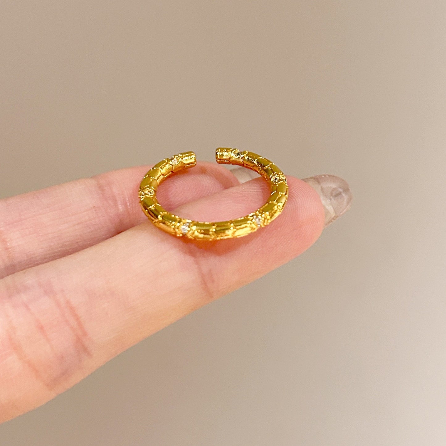 Fashion Gold Plated Butterfly Flower Finger Ring Birthday Gifts