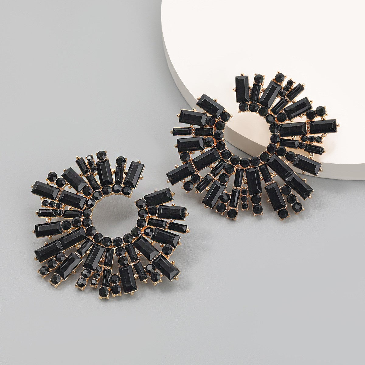 Snowflake Cubic Zirconia Stud Earrings Copper Metal Exaggerated Earrings