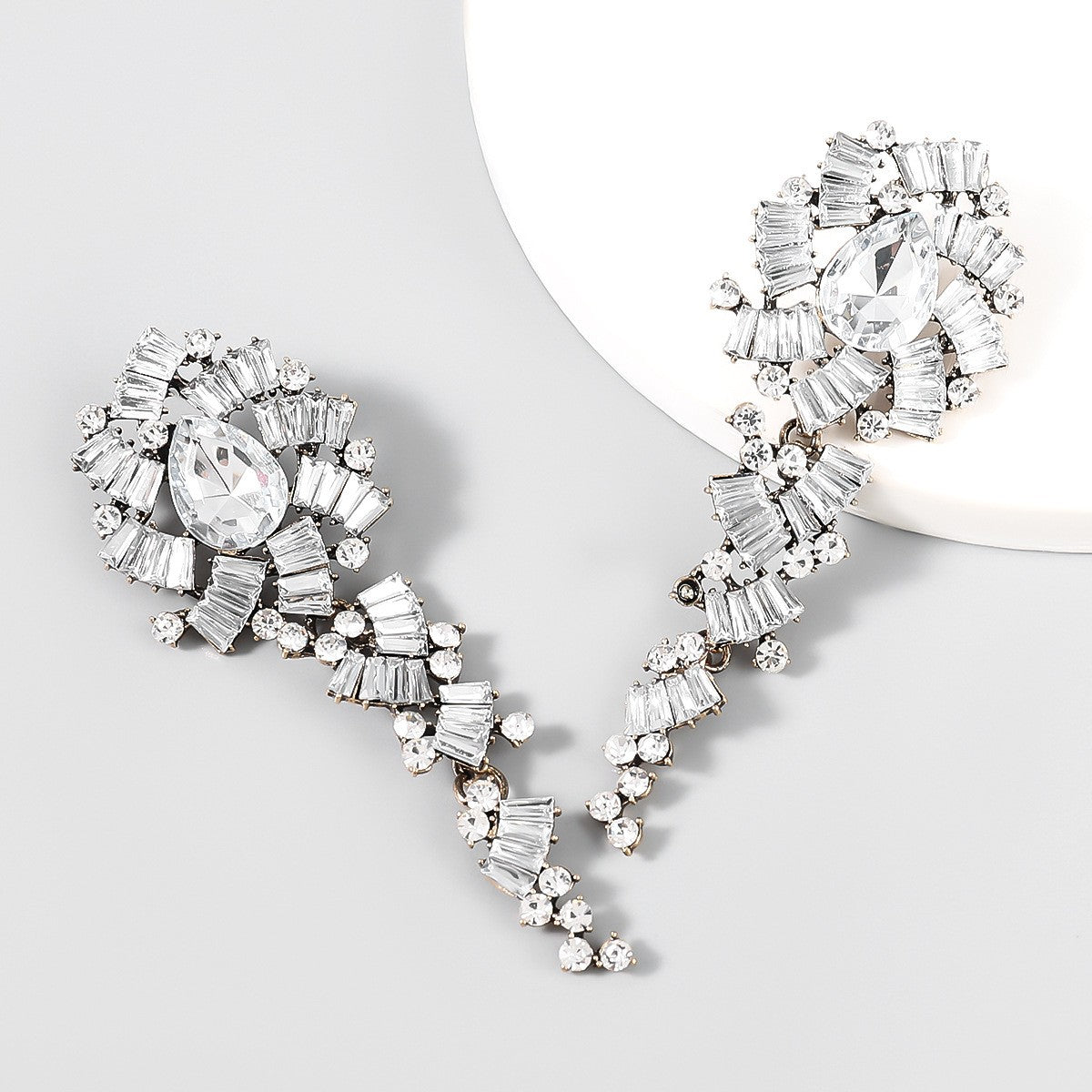 Luxury Full Rhinestone Jewelry Crystal Long Dangle Drop Earrings