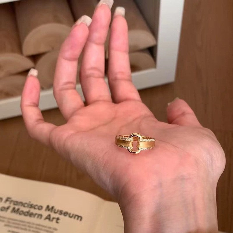 Fashion Gold Plated Butterfly Flower Finger Ring Birthday Gifts