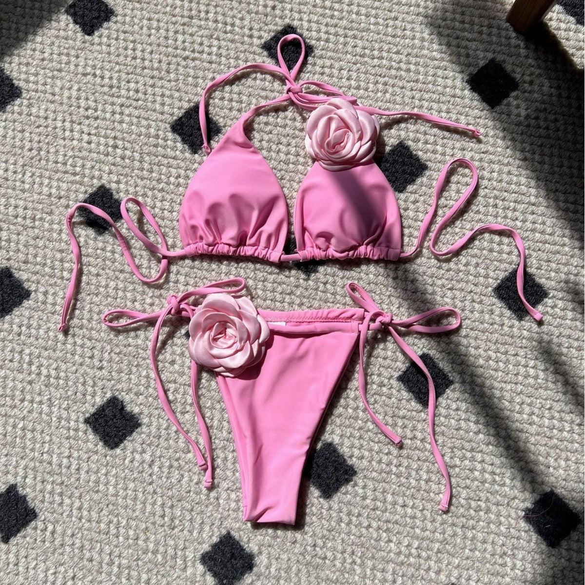 3D Flowers Halter Strappy Bikini
