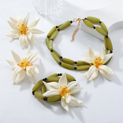 Handmade Beaded Large Flower Choker Necklace bracelet ear stud