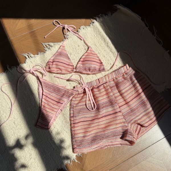3-Piece Striped Bikini Set with Shorts – Stylish & Comfortable Beachwear - 图片 2